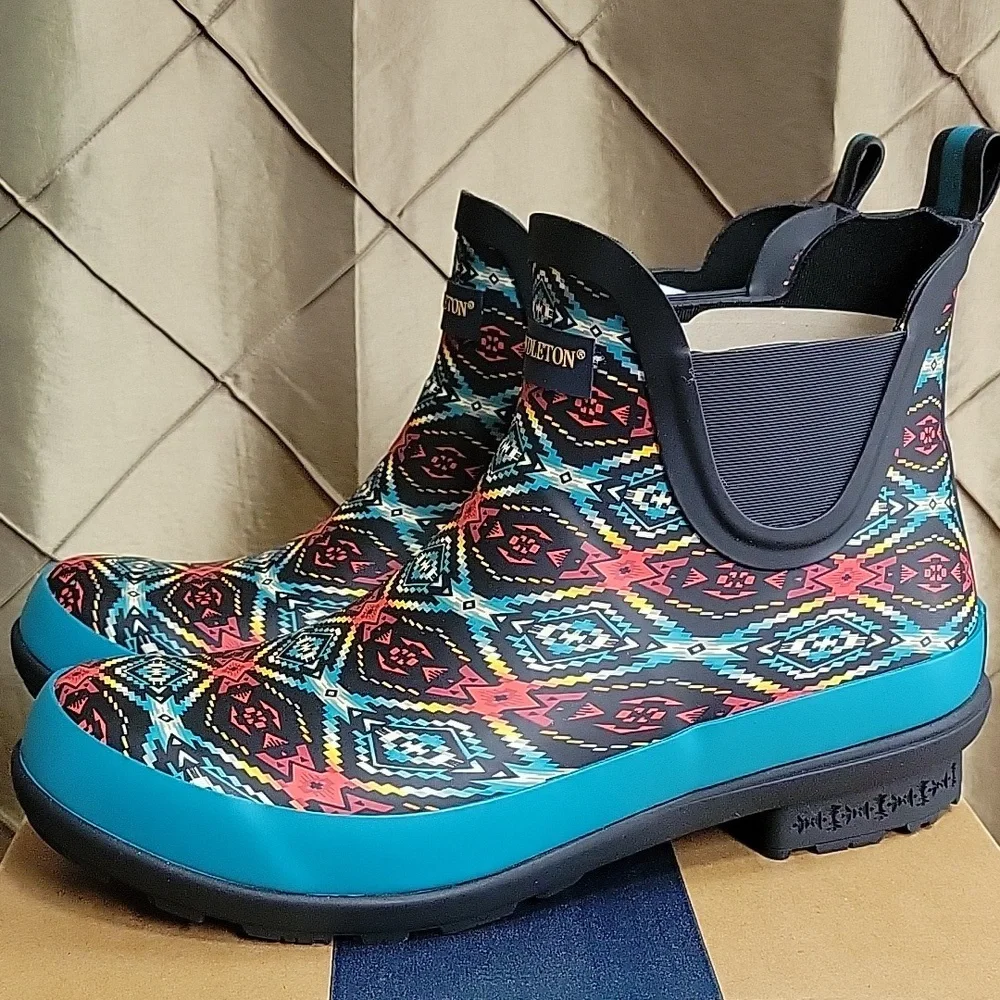 NWT- Pendleton ‘Carico Lake’ Waterproof Chelsea Rain Boot